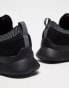 Hummel Unisex Tatum seamless trainers in black - BLACK