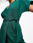 Closet London Petite kimono wrap dress in emerald