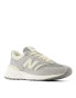 New Balance 997r trainers in grey