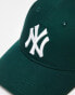 New Era 9forty NY Yankees cap in green