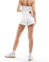 Stradivarius mom slim denim short in white