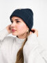 Columbia Agate Pass cable knit beanie in navy