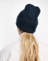 Columbia Agate Pass cable knit beanie in navy