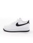 Nike Air Force 1 '07 trainers in white and black