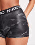 Nike – Pro Training – Knappe Shorts in Schwarz mit Camouflagemuster, 3 Zoll