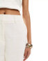 New Look smart short in cream