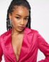 Extro & Vert Petite – Kastiger Blazer aus Satin in Hot Pink mit kurzem Schnitt, Kombiteil