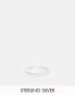 Kingsley Ryan sterling silver 3mm hammered band ring in silver