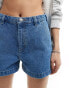 Obey – Jeansshorts in Mittelblau