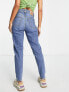 Levi's high waisted mom jean in mid wash