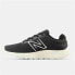 Беговые кроссовки для взрослых New Balance 520 V8 Blacktop Чёрный Женщина