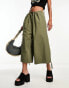 COLLUSION 3/4 length parachute trousers in khaki