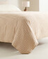 Duvet cover with narrow stripes