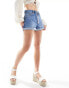 Pull&Bear mid rise denim Mom short in mid blue