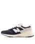 New Balance 997r trainers in grey