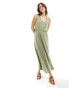 Vila slinky v neck midi dress in green