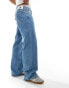 Calvin Klein Jeans 90s loose jeans in mid wash