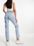 Levi's 501 crop jean in light blue wash