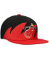 Men's Black and Red Miami Heat Hardwood Classics Sharktooth Snapback Hat