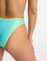 Speedo – Bikinihose in Blau mit einfarbigem Folienprint und hohem Beinausschnitt