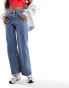 HUGO 937_7 straight leg jeans in medium wash