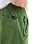 Columbia Summerdry shorts in canteen green