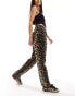 ASOS DESIGN 90s Straight jean in leopard print