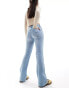 Wrangler flared jeans in light blue with front pockets